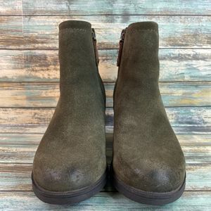 Rockport Cobb Hill Natashya Womens Size 5M Ankle Boot Khaki Suede Zip Block Heel